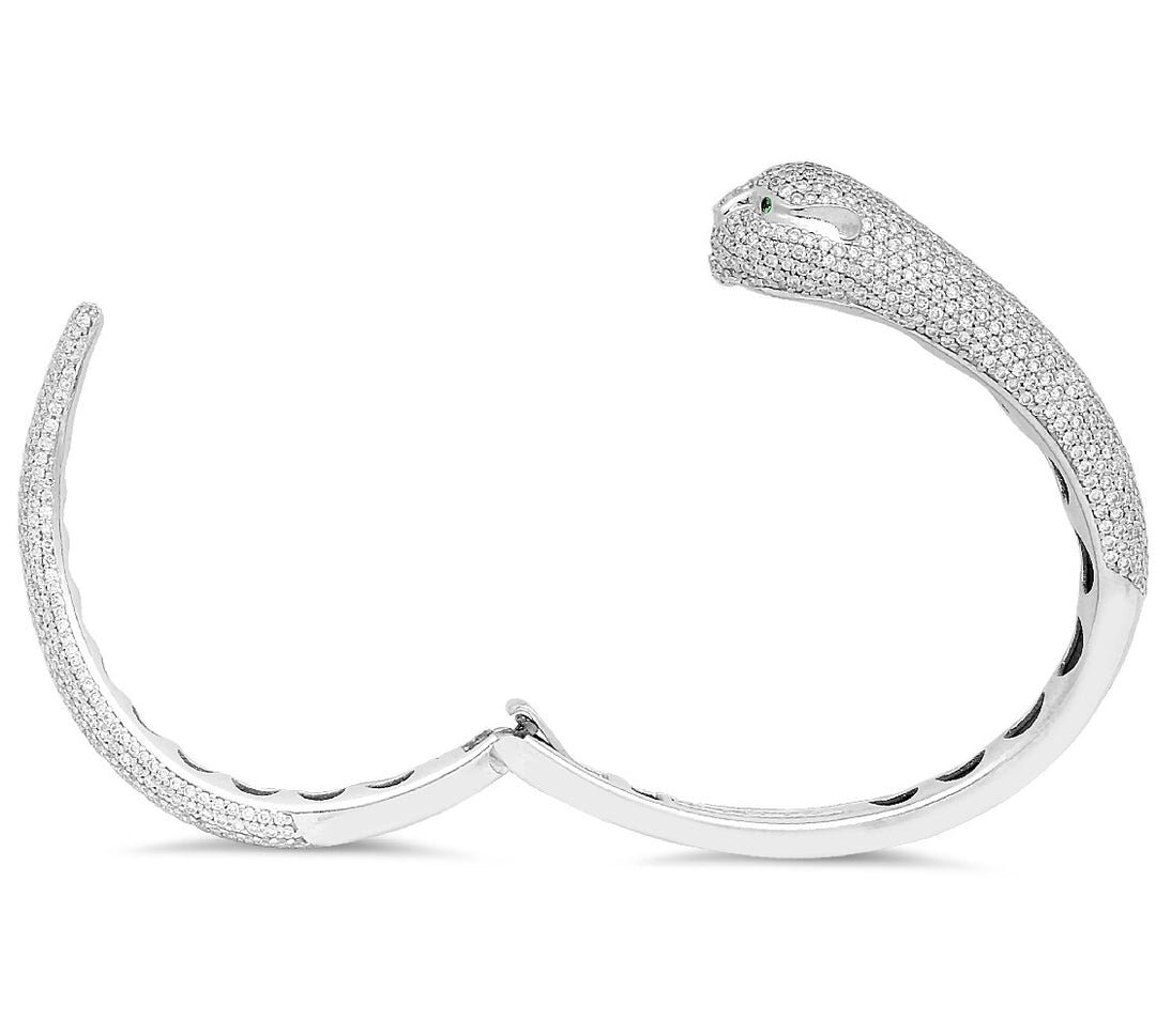 Timeless treasure of a cougar diamond bangle in 18K gold