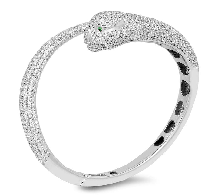 Timeless treasure of a cougar diamond bangle in 18K gold