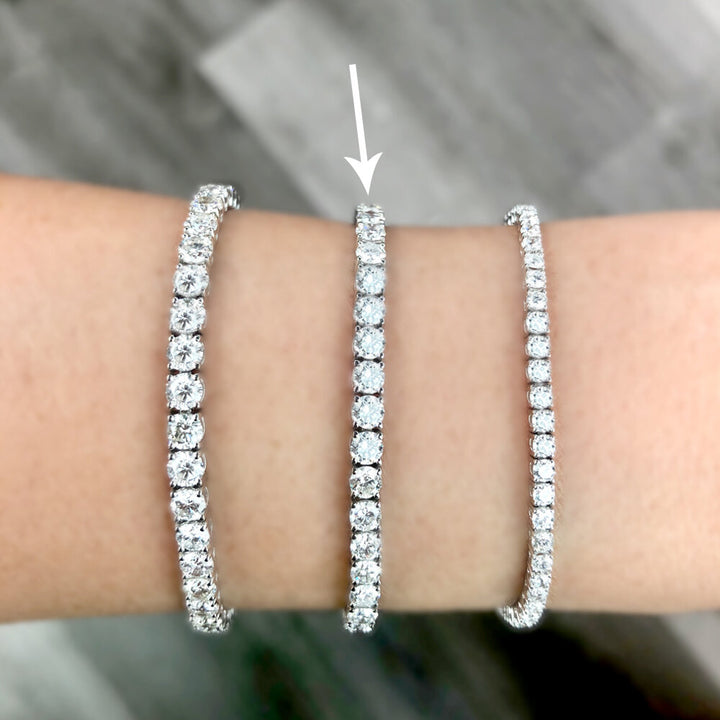 Dazzling river of diamonds in a timeless 18K white gold tennis bracelet